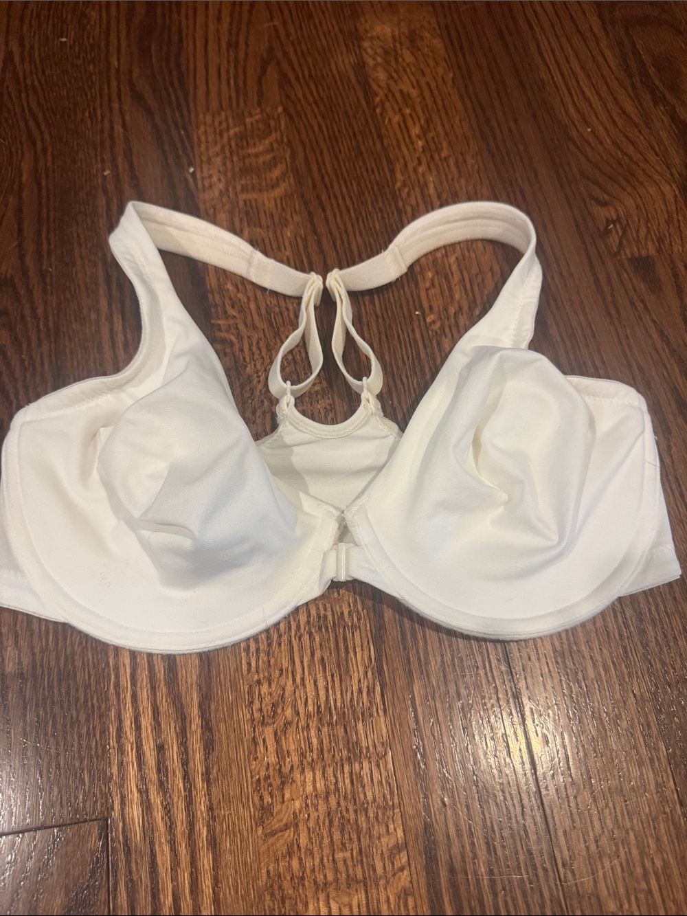 Victoria’s Secret Racerback Bra in Bright White Size 34 D